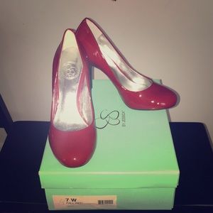 BRAND NEW Jessica Simpson Oscar Pumps in Fall Red
